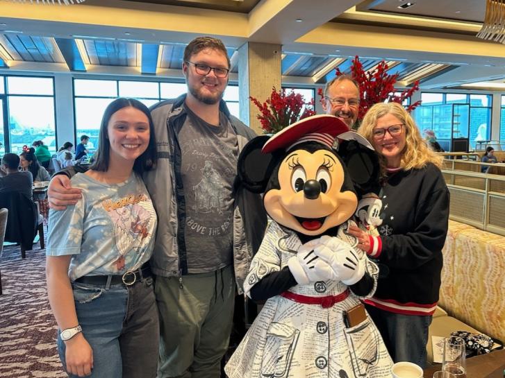 Guest Photo from Laura: Guests with Minnie Mouse at Disney's Riviera Resort